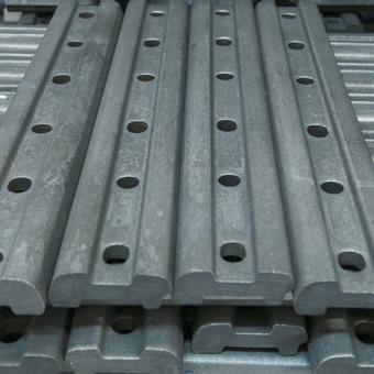 133RE Railway Fishplate - 6 Holes Railway Fishplate Manufacturer - Anyang Railway Equipment