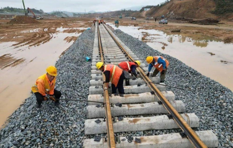 Rail joints, fastening systems manufacturer for the Tacheng Transportation Investment International Logistics Park Railway Special Line Project