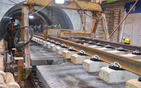 China Manufacturer Type III Rail Tension Clips for Kunming Metro Line 4 - Anyang Railway Equipment