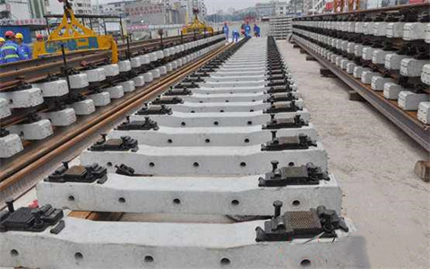 China Railway Tie Plates Manufacturer - Anyang Railway Equipment Co., Ltd